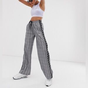 Nike Pants Womens Extra Large Black Popper Tear Away Logo Snap Button Track